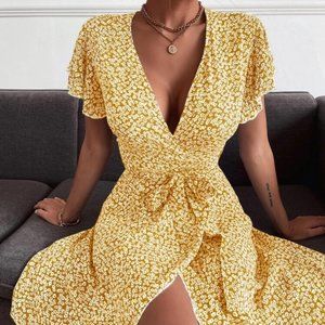 New Surplice Front Ditsy Floral Belted Dress